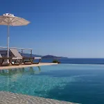 Вилла Eden Hill Luxury With Pool In Монемвазия
