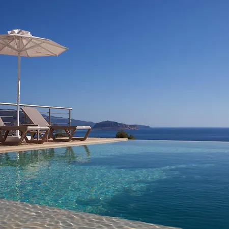 Villa Eden Hill Luxury With Pool In Monemvasía