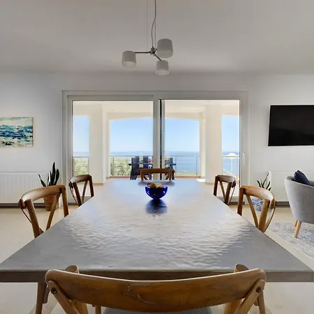 Eden Hill Luxury With Pool In Villa Monemvasia