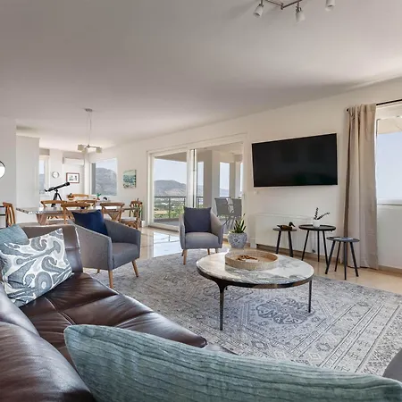 Eden Hill Luxury With Pool In * Monemvasia