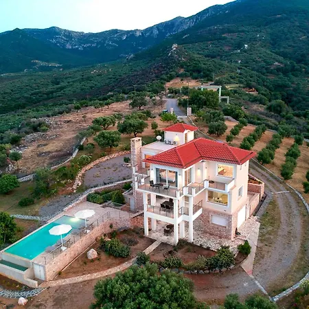 Eden Hill Luxury With Pool In