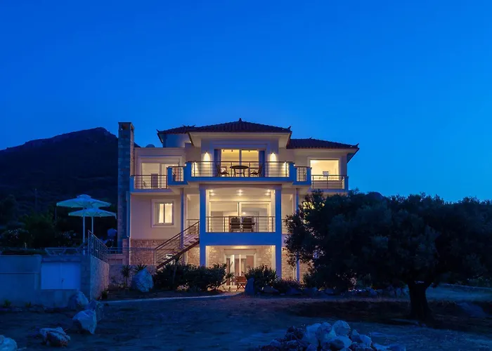 Eden Hill Luxury With Pool In *