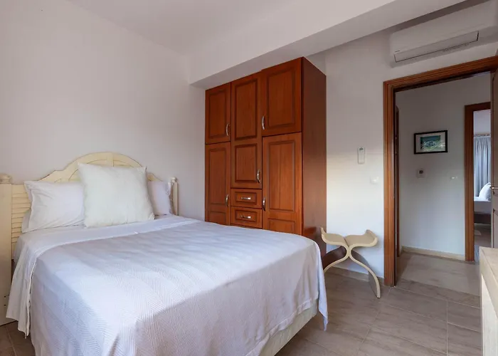 Eden Hill Luxury With Pool In